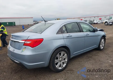 2013 Chrysler 200 Lx из США, поврежденный, VIN 1C3CCBAB2DN671473